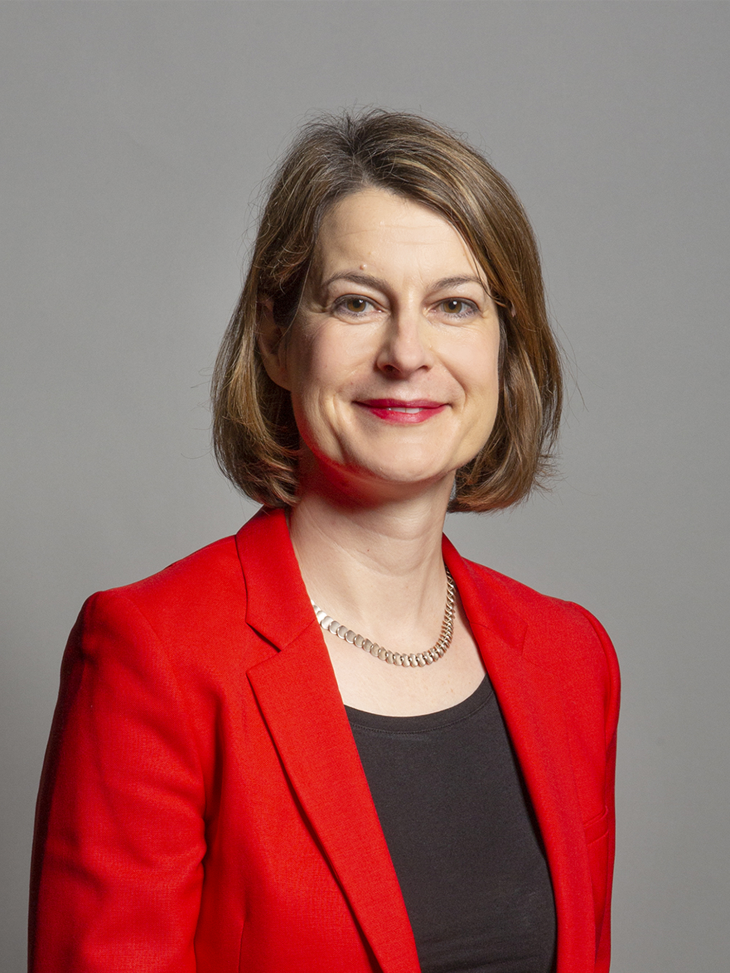 Official_portrait_of_Helen_Hayes_MP_crop_2